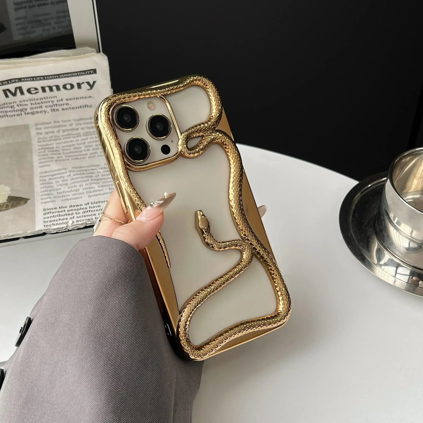 Hollow Snake Plating Phone Case