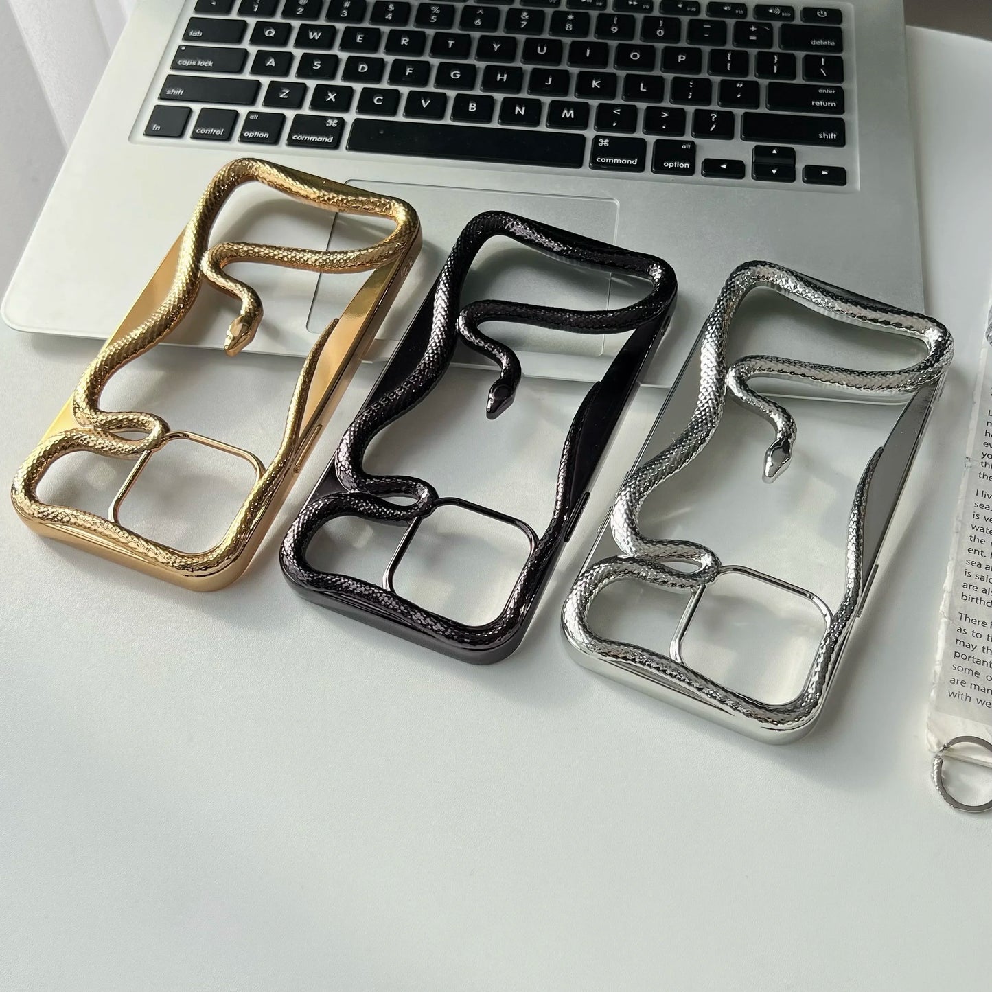 Hollow Snake Plating Phone Case